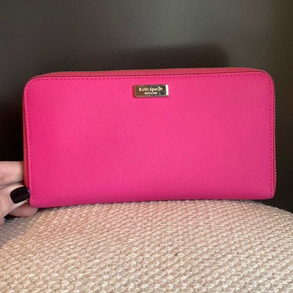 Kate Spade Pink Wallet